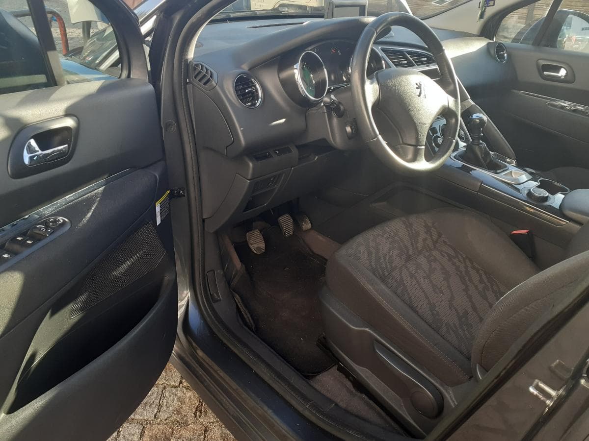 Peugeot 3008 1.6 HDI · Ano 2011 — imagem 12