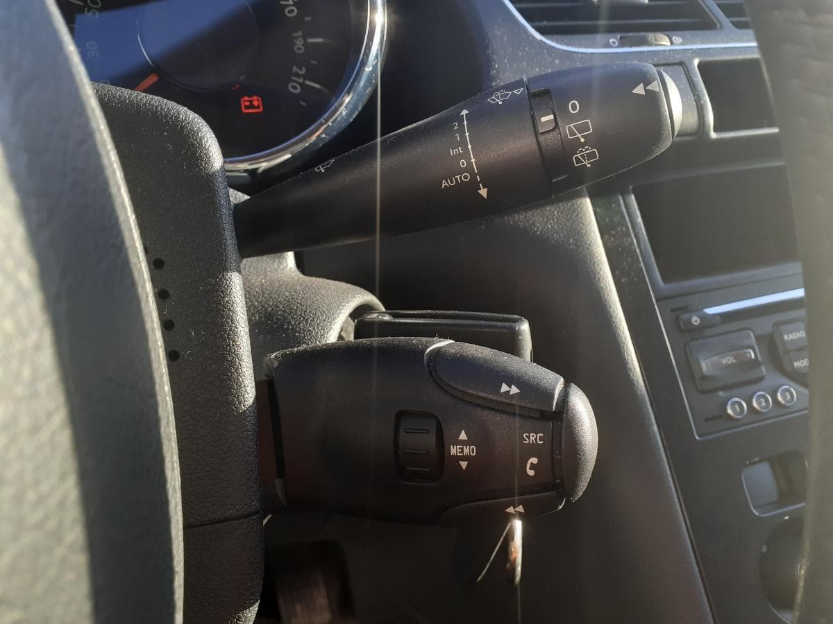 Peugeot 3008 1.6 HDI · Ano 2011 — imagem 16