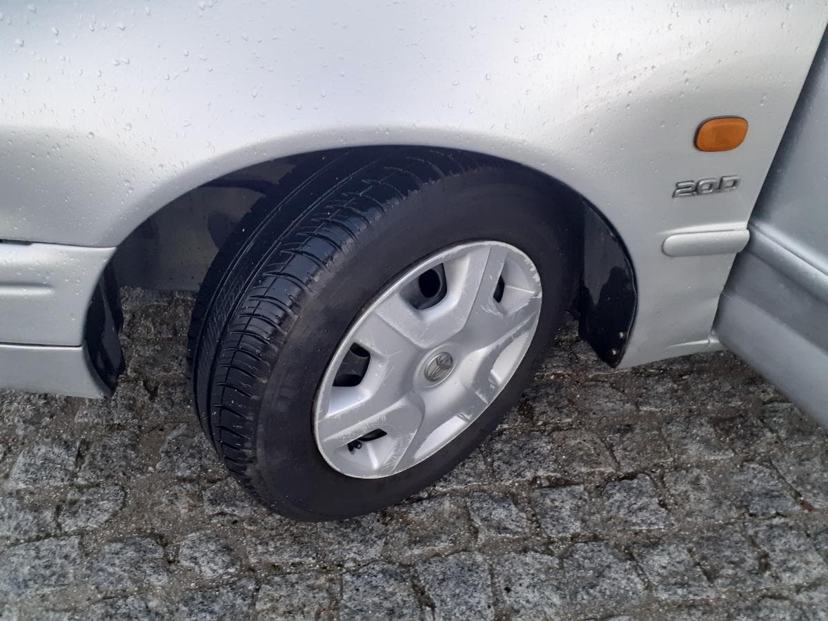 Toyota Corolla 2.0D Van · Ano 1999 — imagen 8