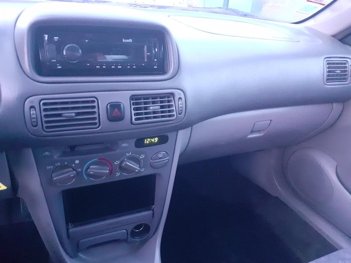 Toyota Corolla 2.0D Van · Ano 1999 — imagen 13
