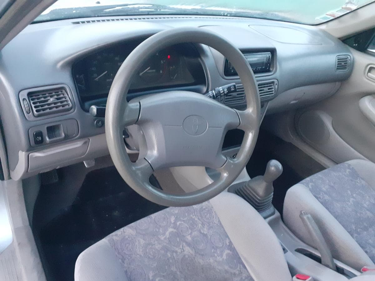 Toyota Corolla 2.0D Van · Ano 1999 — imagen 16