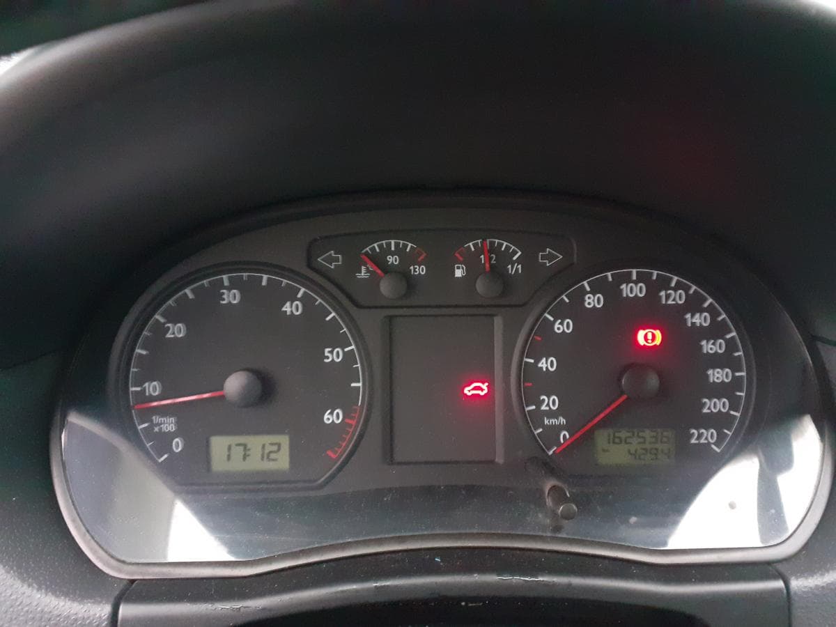 Volkswagen Polo 1.2 · Ano 2003 — imagen 15