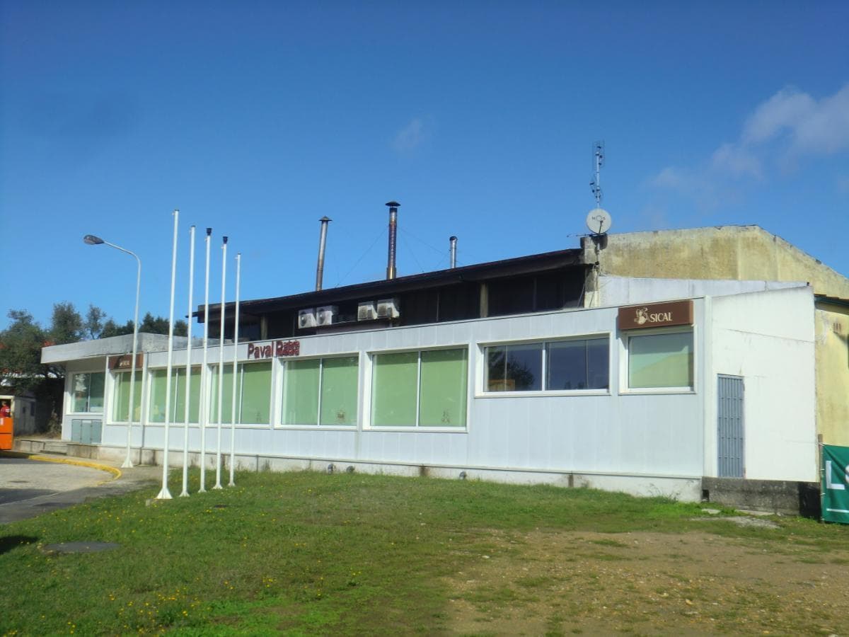 Totalidade dos Bens Excepto Lote 3 — image 1