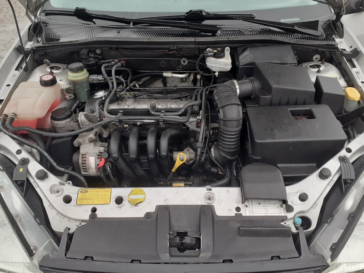 Ford Focus 1.4 · Ano 2000 — imagen 8