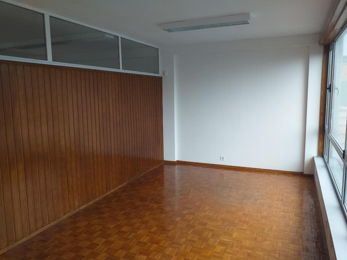 Oficina · Porto — imagen 9