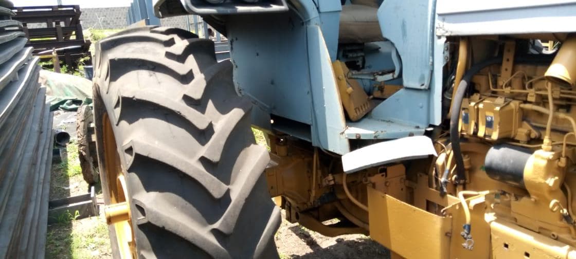 Tractor John Deere com Atrelado · — image 5