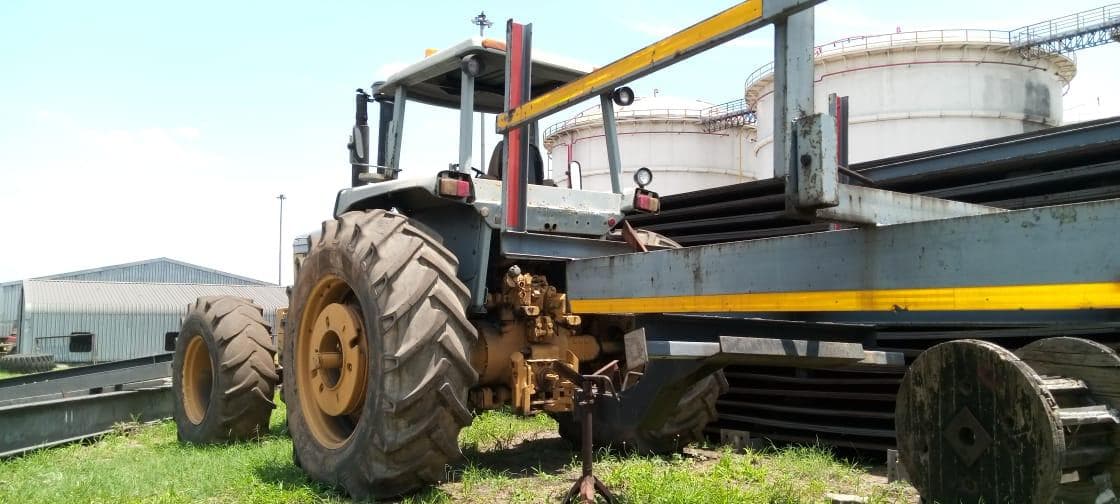 Tractor John Deere com Atrelado · — image 10