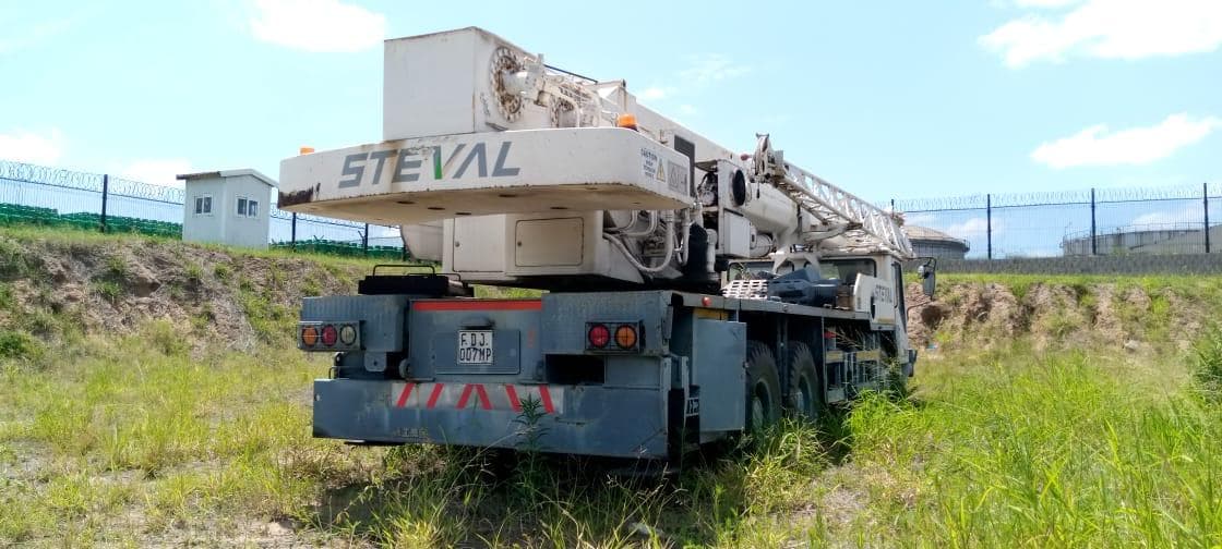 Grua XCMG 25 Ton · — image 4