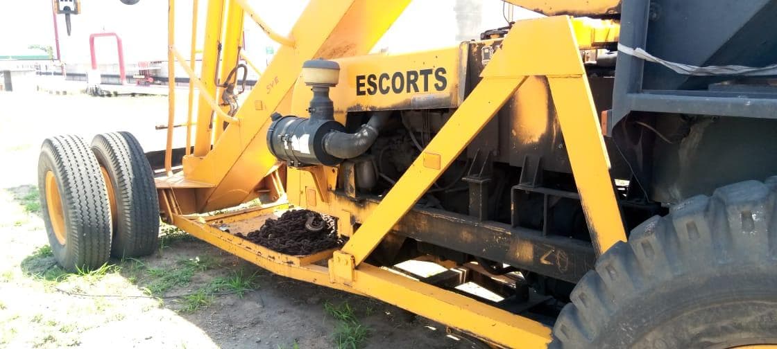 Grua Escorts Hydra 1665  - 16 Ton · — imagen 7
