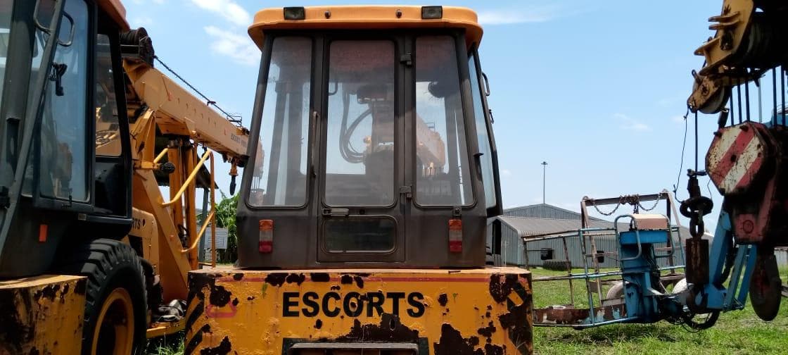 Grua Escorts Hydra 1665 - 16 Ton · — imagen 3