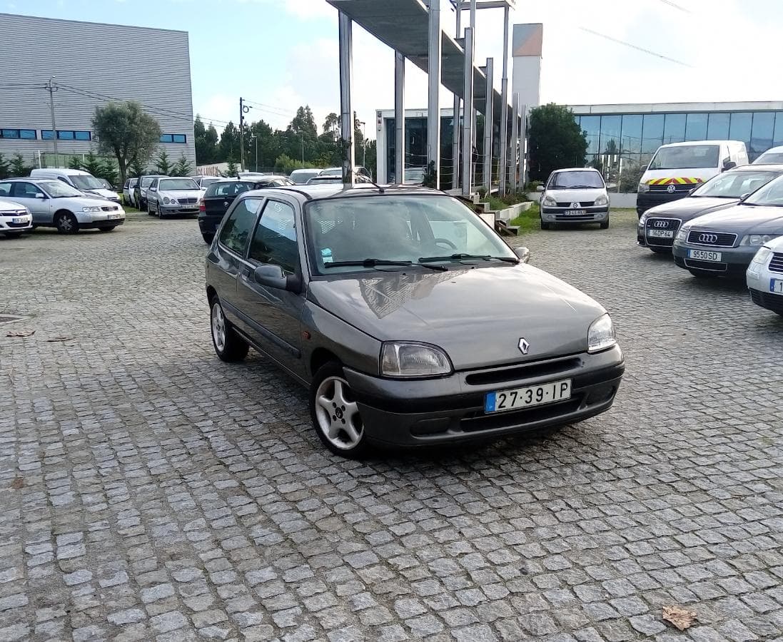 Renault Clio · Ano 1997 — imagen 1