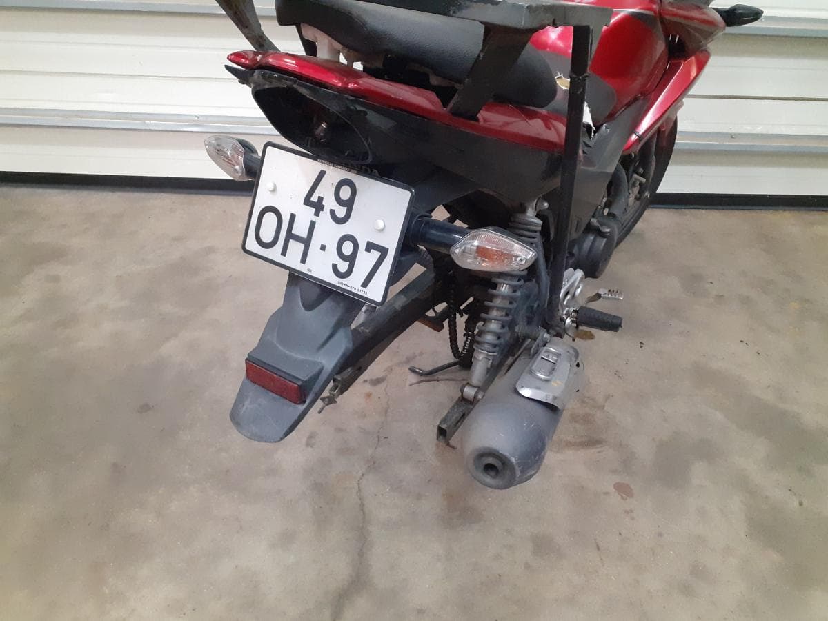 Honda CBF · Ano 2014 — imagem 9