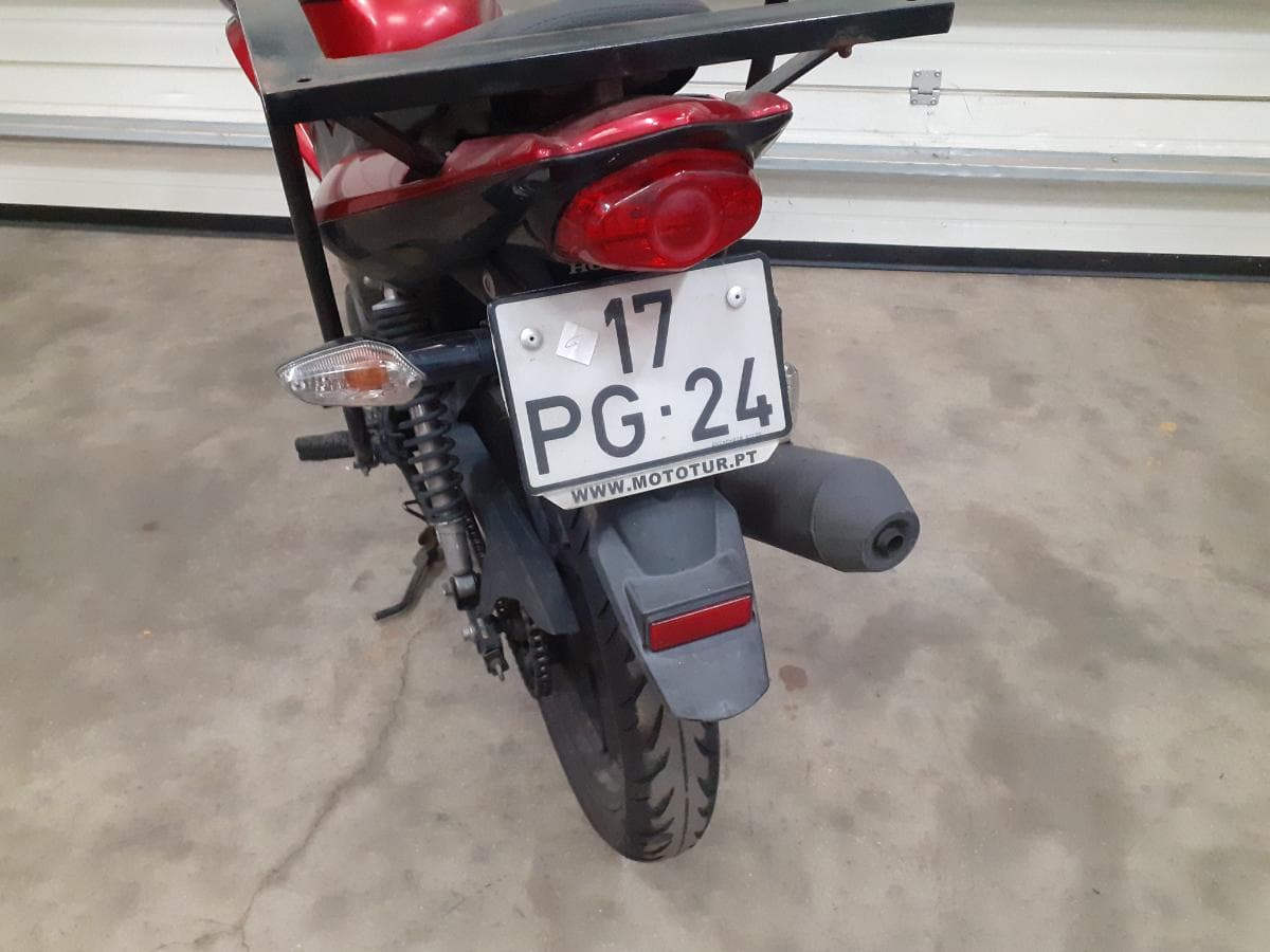 Honda CBF · Année 2014 — image 9