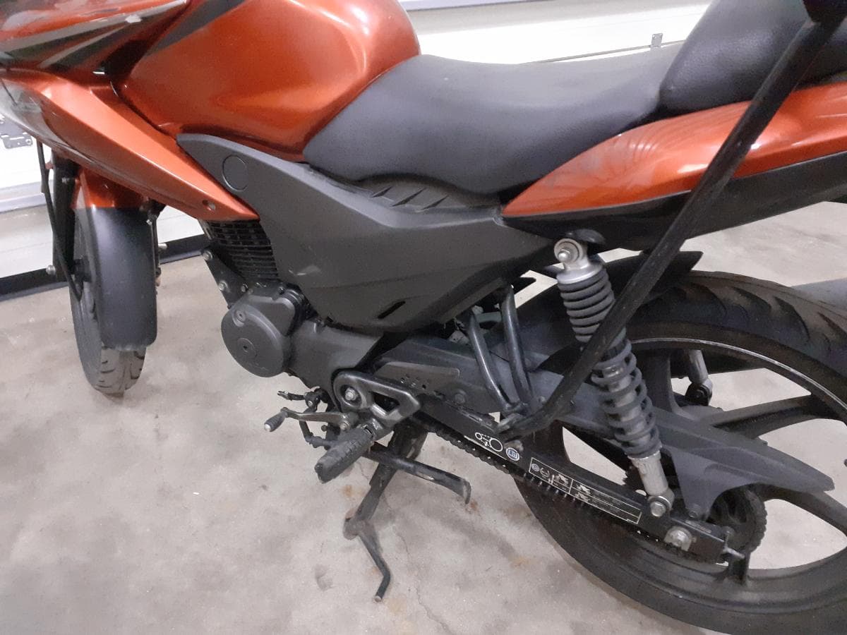 Honda CBF · Année 2014 — image 8