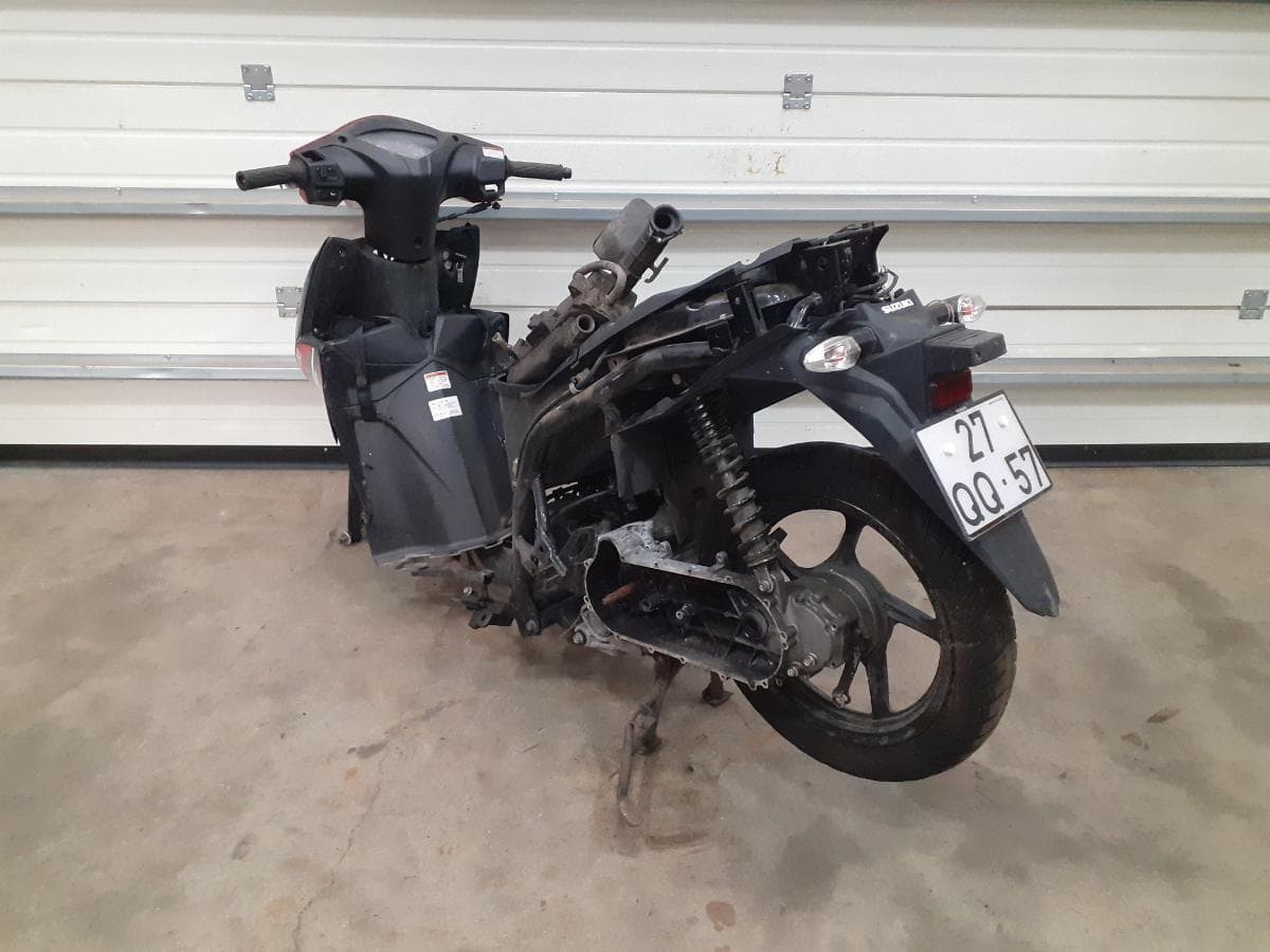 Suzuki UK 110 Address · Ano 2015 — imagem 3