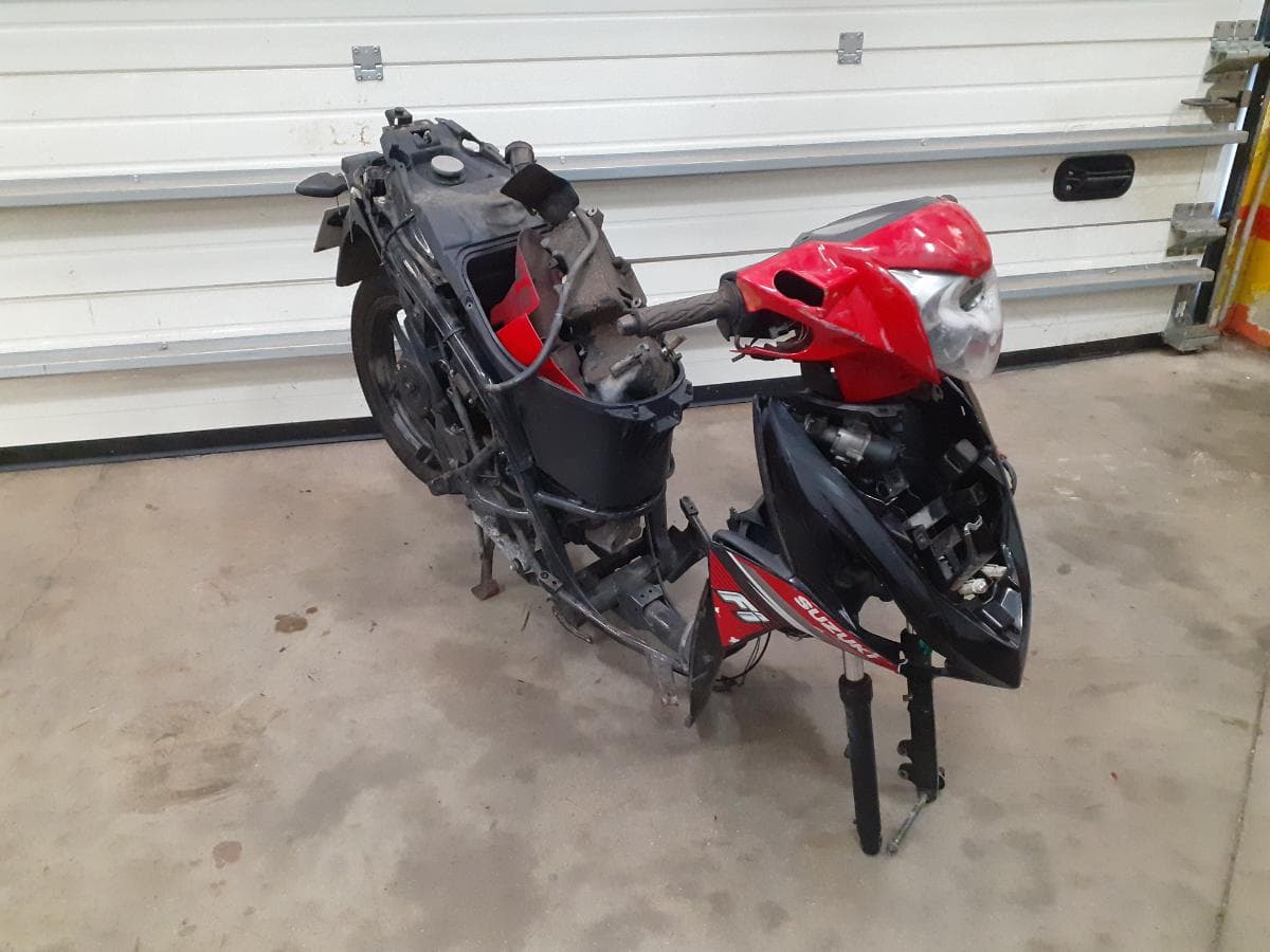 Suzuki UK 110 Address · Ano 2015 — imagem 2