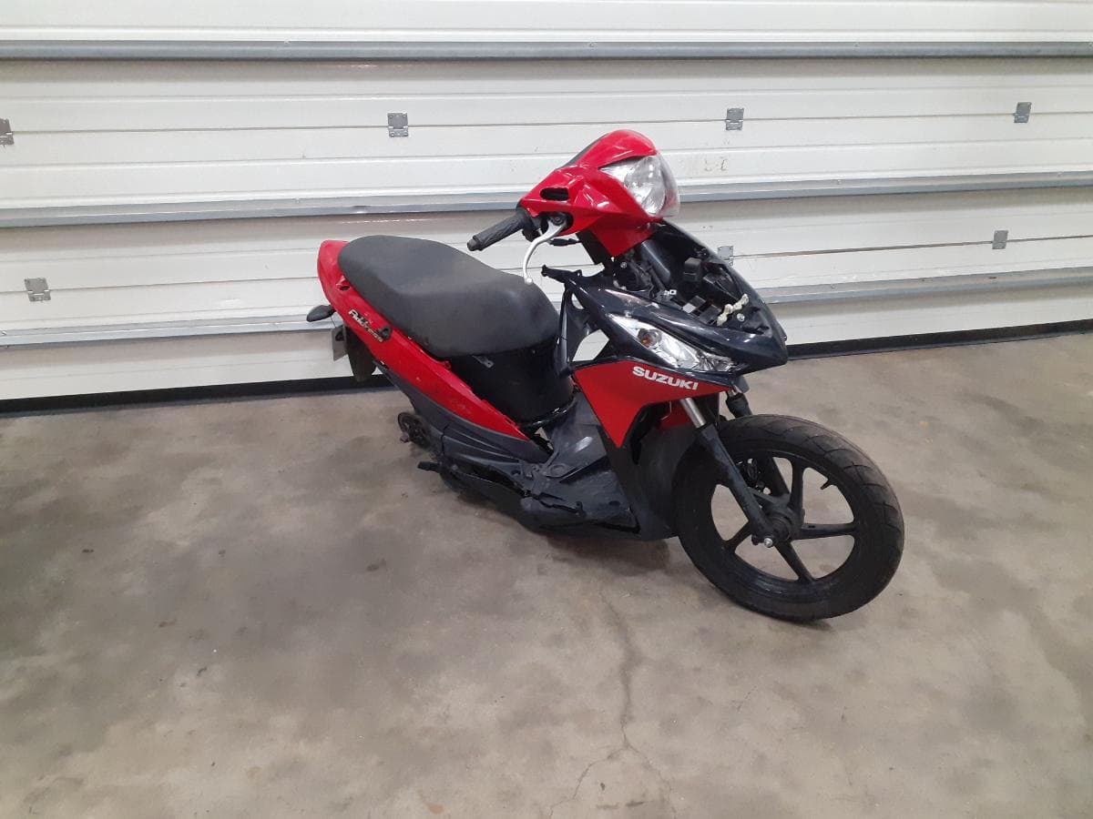 Suzuki · Ano 2016