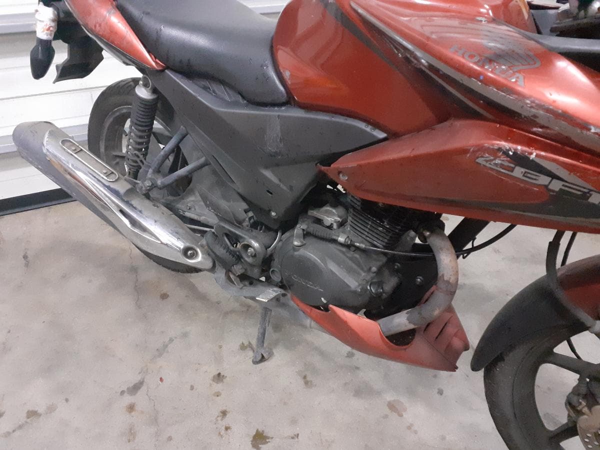 Honda CBF · Ano 2013 — imagem 7