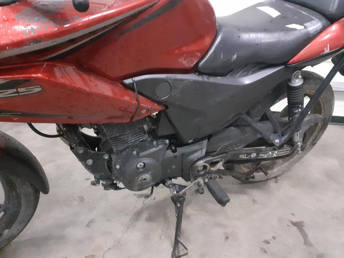Honda CBF · Année 2014 — image 8
