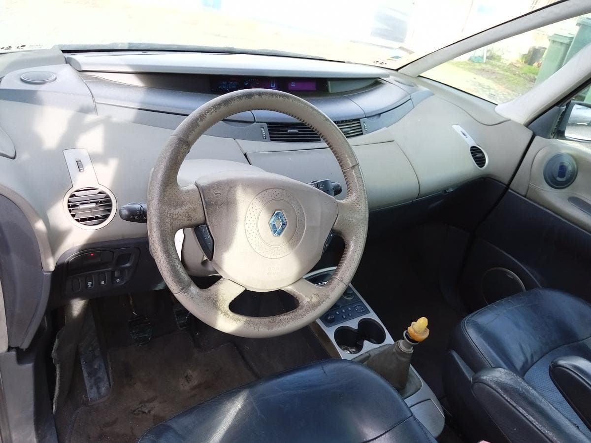 Renault Espace 2.2 DCI · Ano 2005 — imagem 19