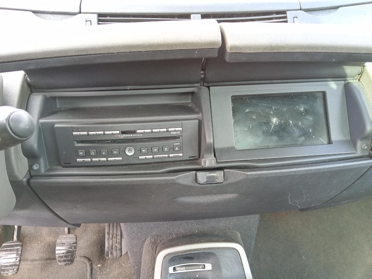 Renault Espace 2.2 DCI · Ano 2005 — imagem 23