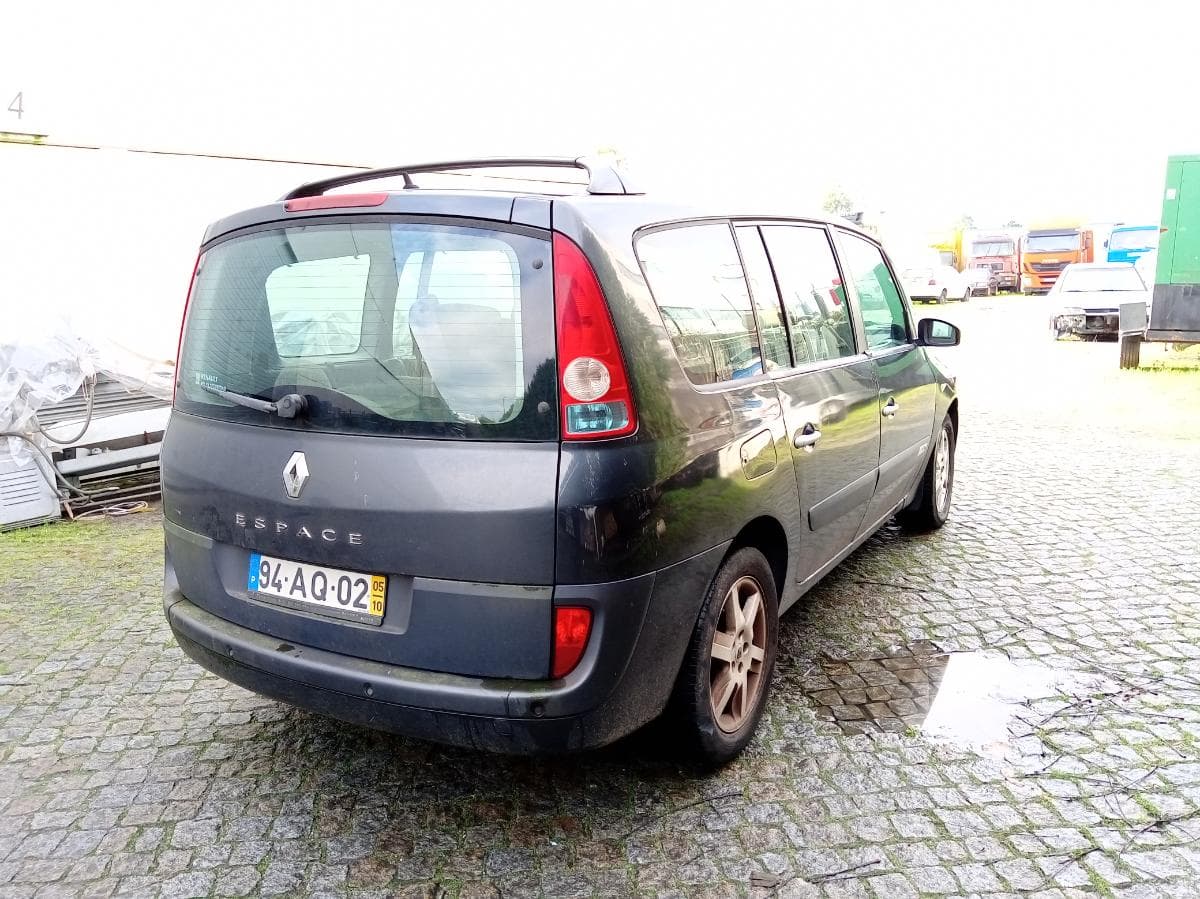 Renault Espace 2.2 DCI · Ano 2005 — imagem 4