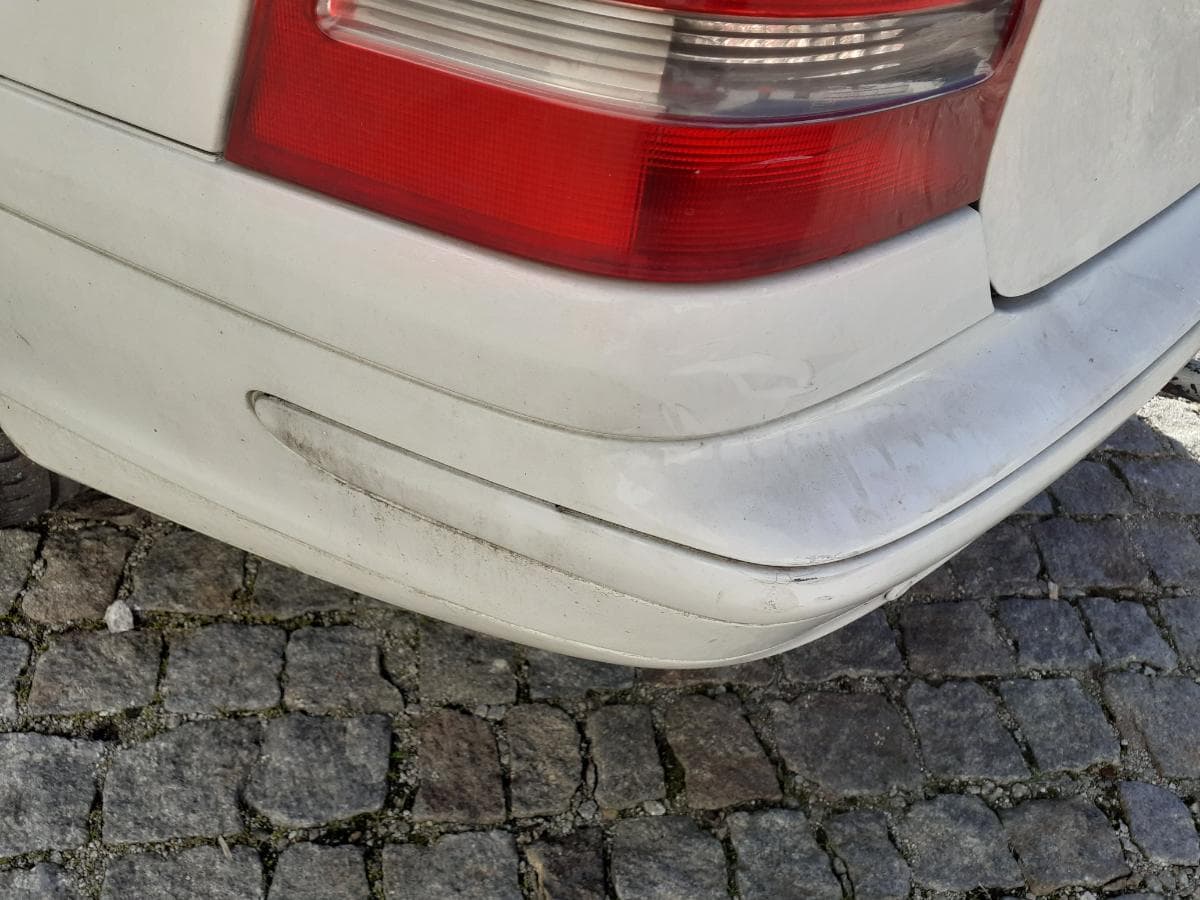 Mercedes-Benz C220 CDI · Ano 2003 — imagem 9