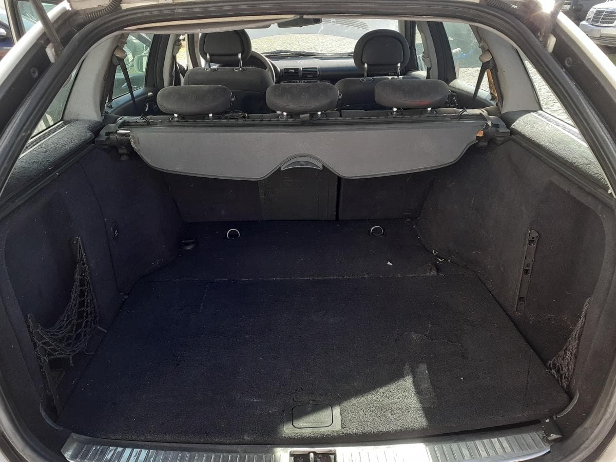 Mercedes-Benz C220 CDI · Ano 2003 — imagem 16
