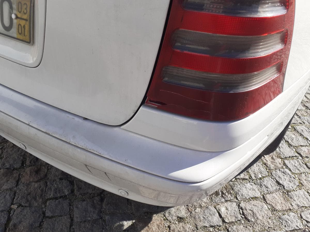 Mercedes-Benz C220 CDI · Ano 2003 — imagem 10