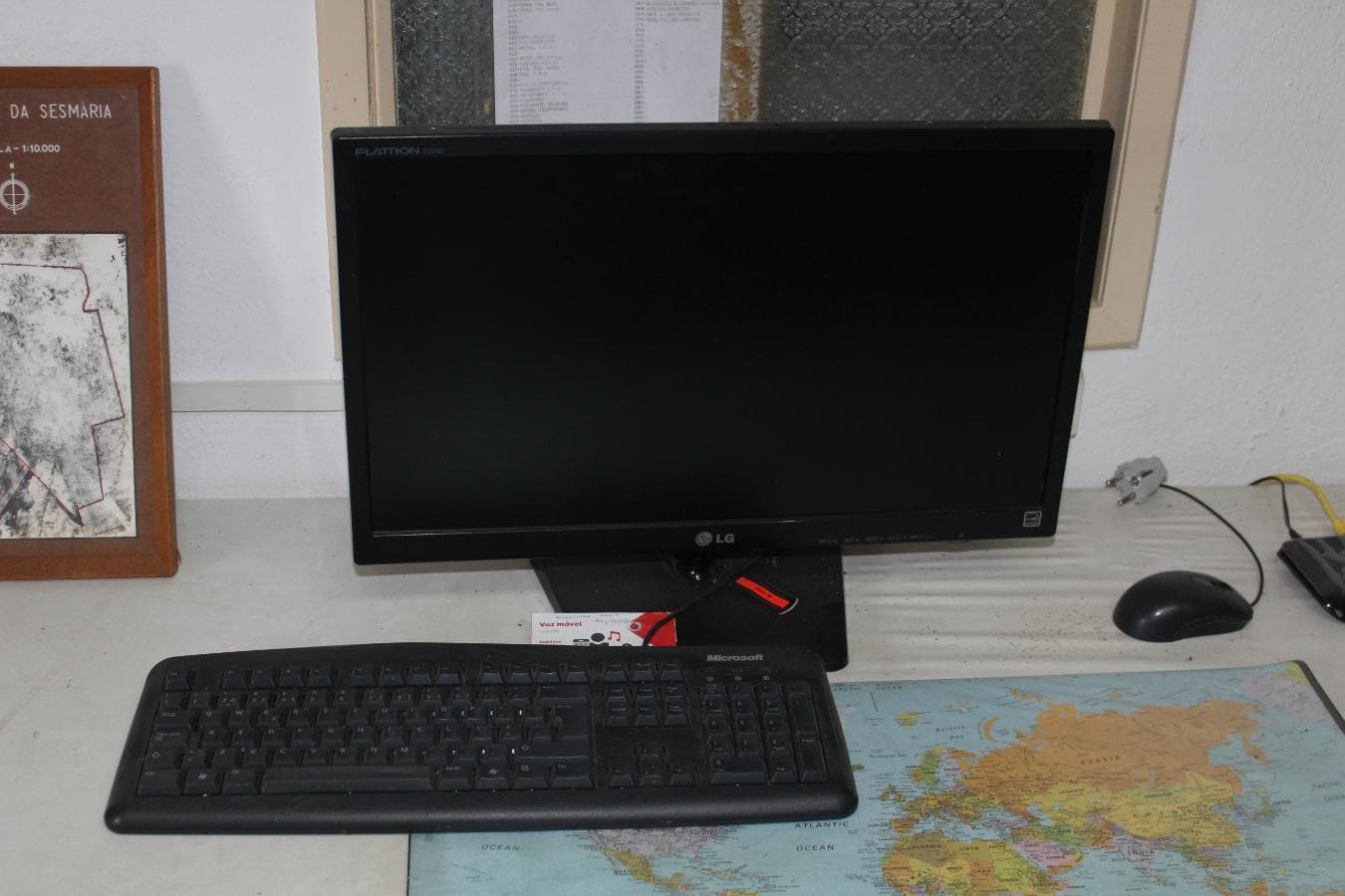 Equipamento de Escritório  + Equipamento elétrico — imagen 1