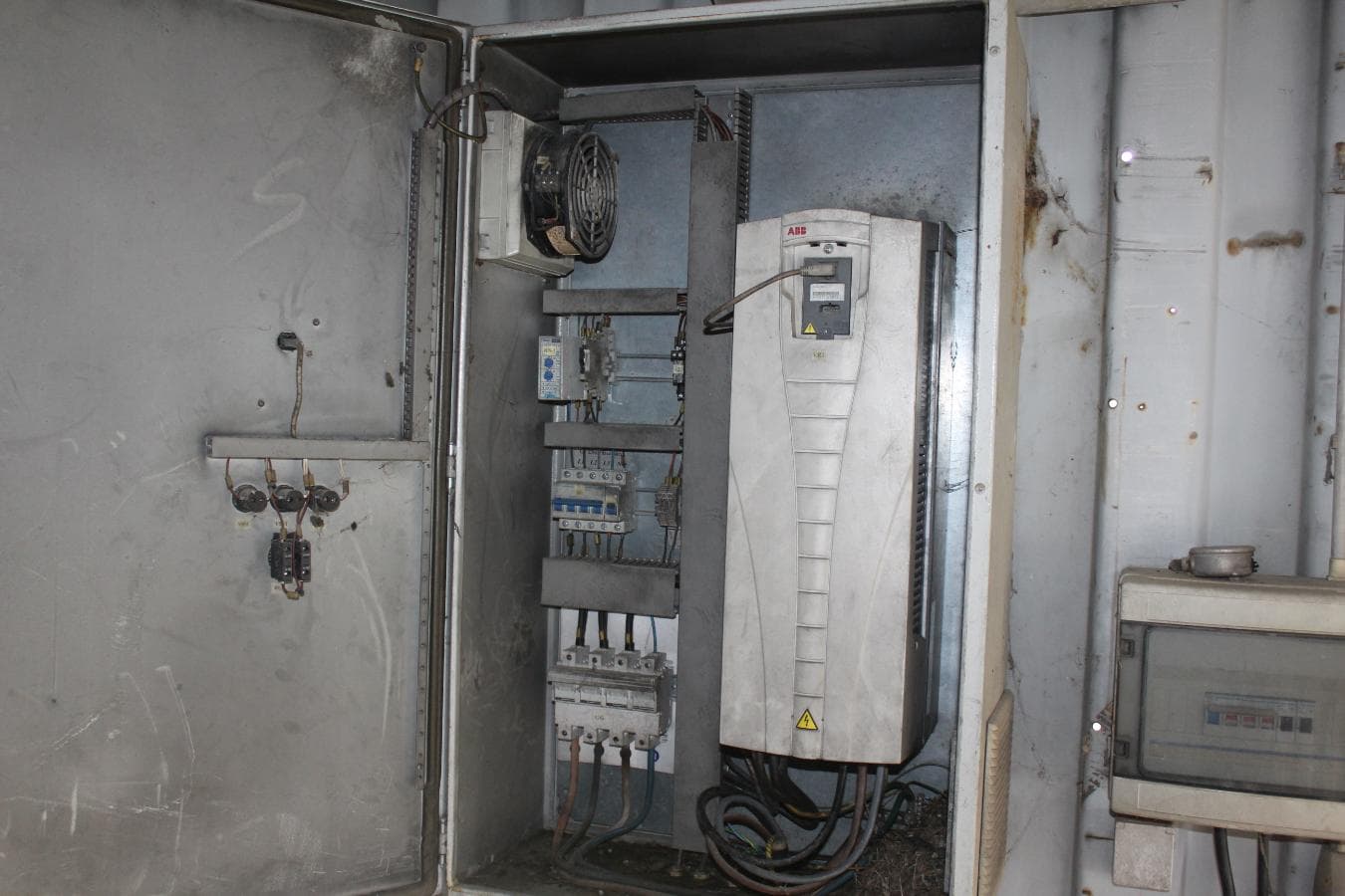 Equipamento de Escritório  + Equipamento elétrico — imagen 2