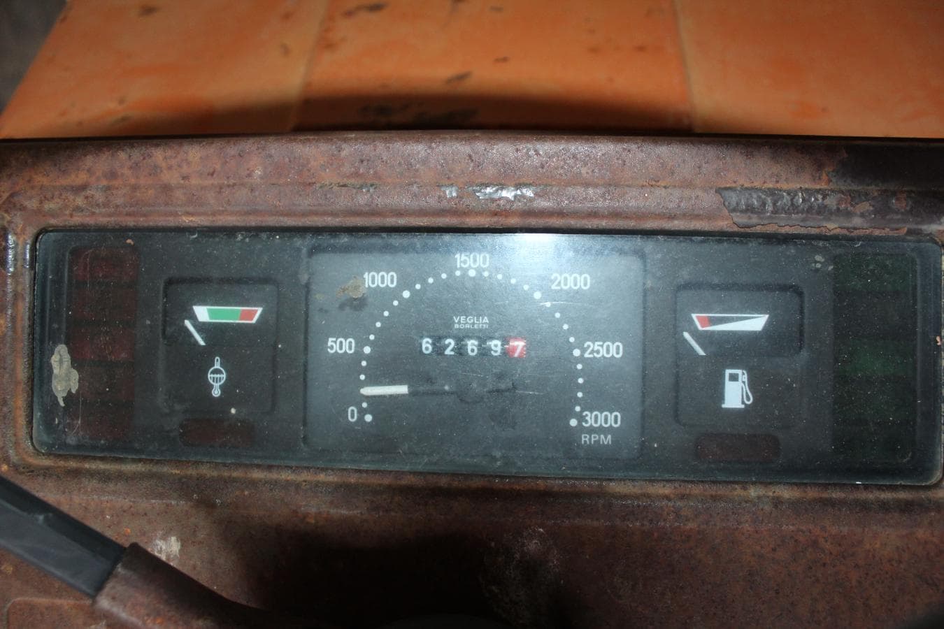 Trator agrícola FIAT 670 — image 4