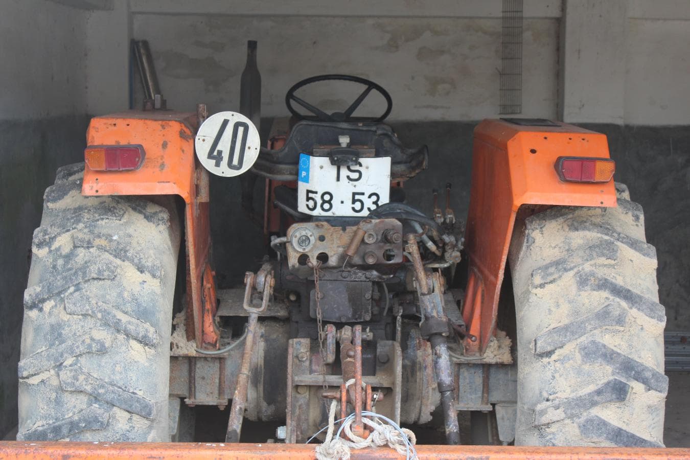 Trator agrícola FIAT 670 — image 3