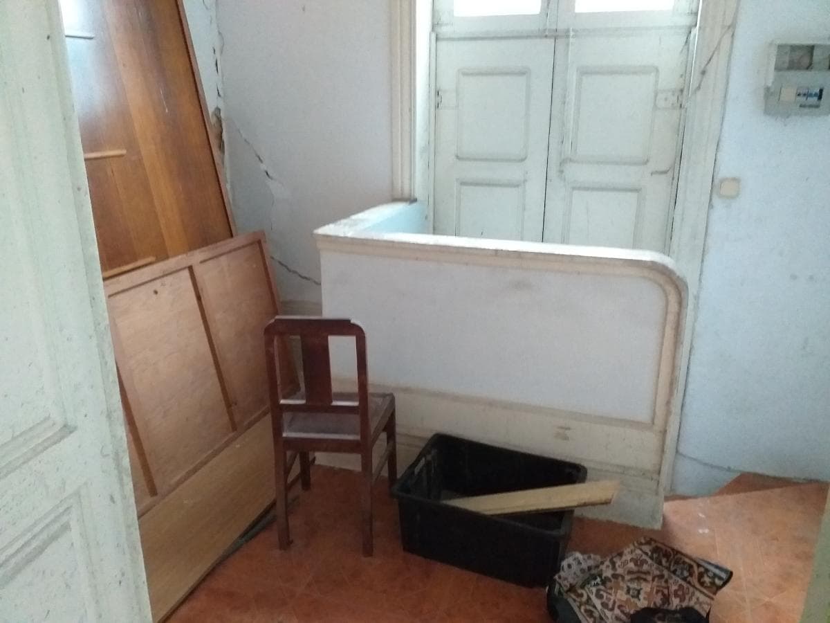 Moradia P/ Restauro · Vila Nova de Gaia — image 8