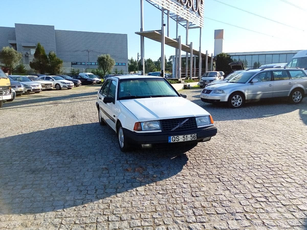 Volvo 440 Turbo · Ano 1989 — imagem 1
