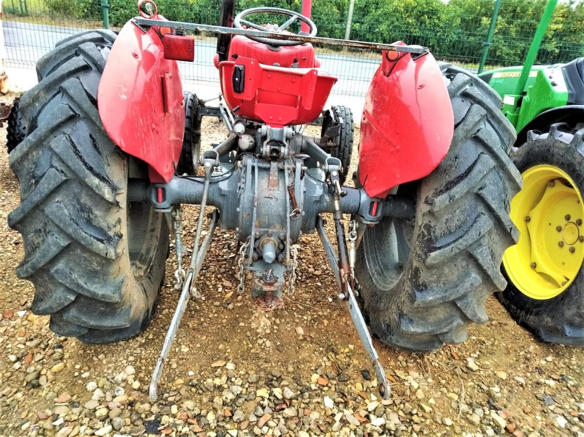 1987 Trator Massey Ferguson FE35 — imagem 4