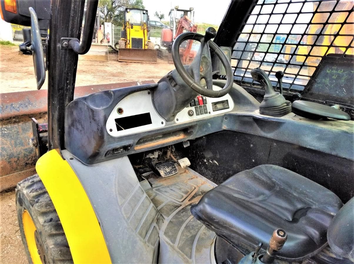 Telescópica JCB 520 40 — imagem 7