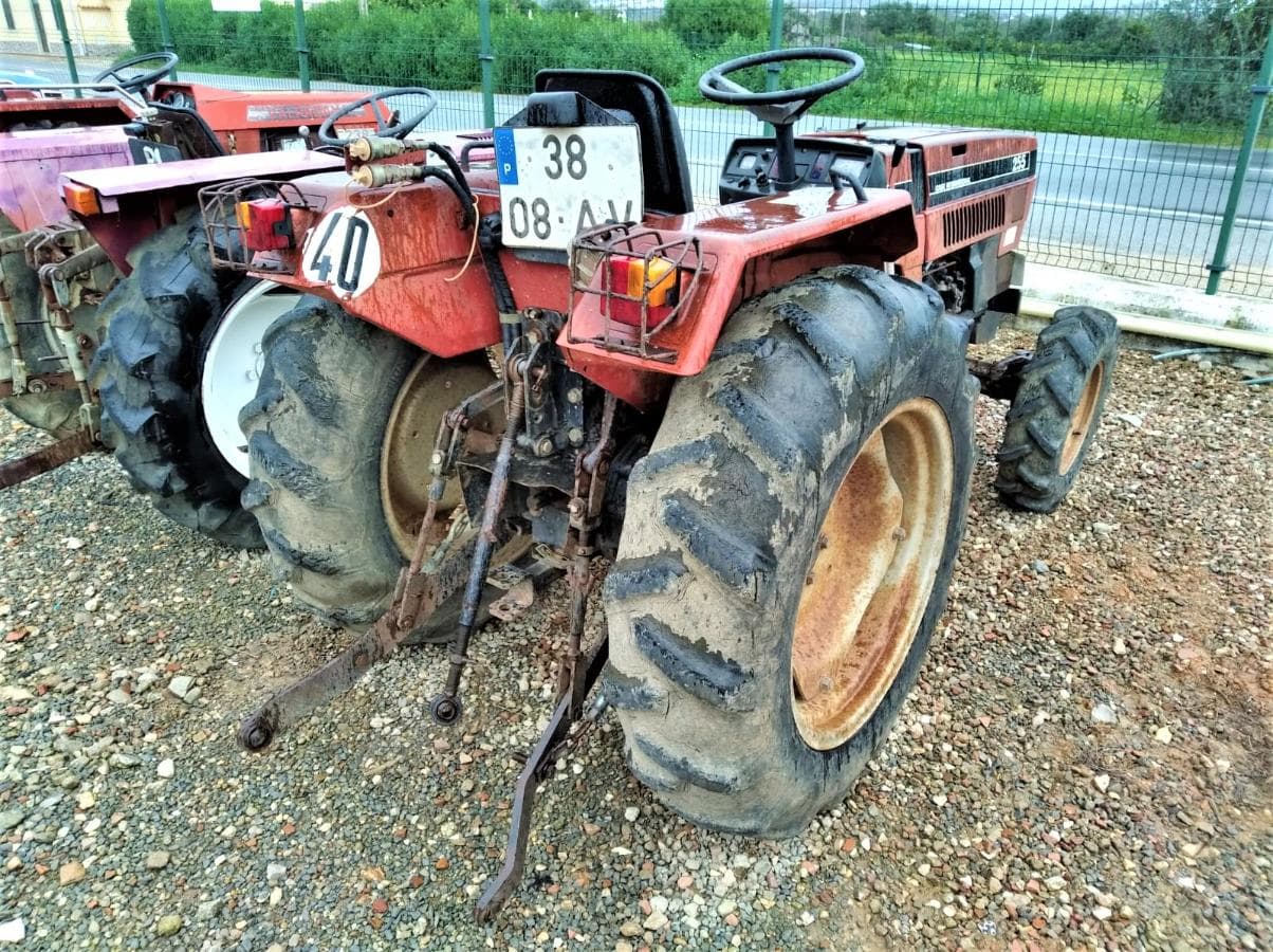 Trator Case 255 — imagem 2
