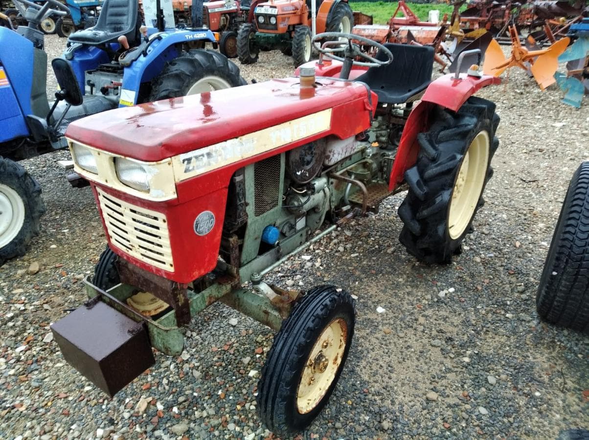 Trator Yanmar 1500