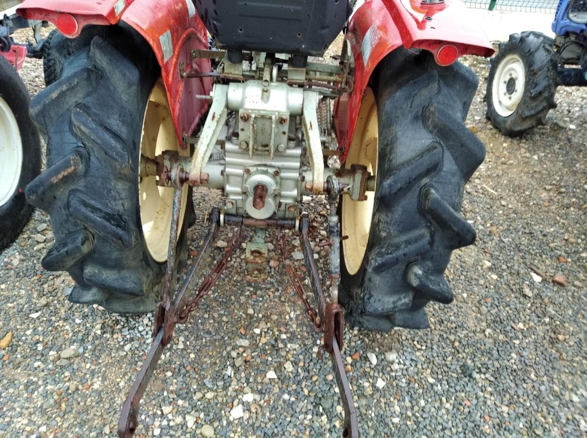 Trator Yanmar 1500 — imagem 3