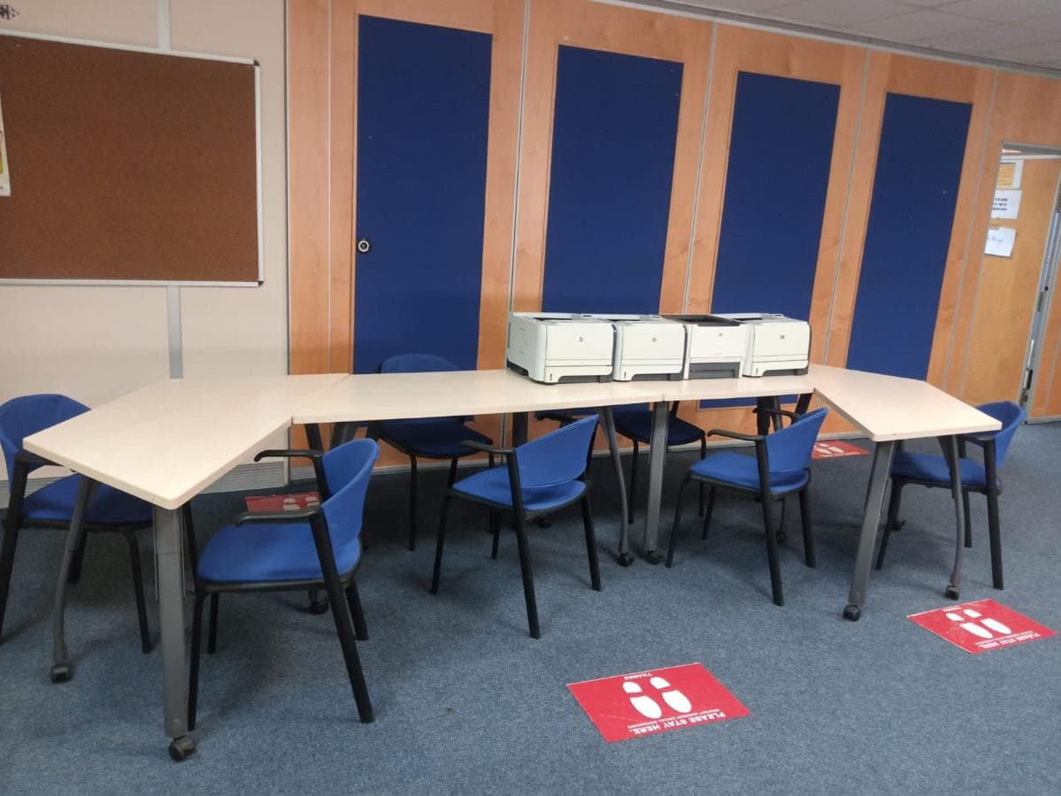 Equipamento para escritório · — imagem 2