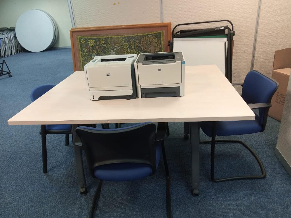 Equipamento para escritório · — imagem 2