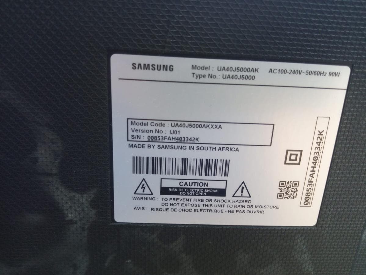 TV Led Samsung 40p  · — imagem 3