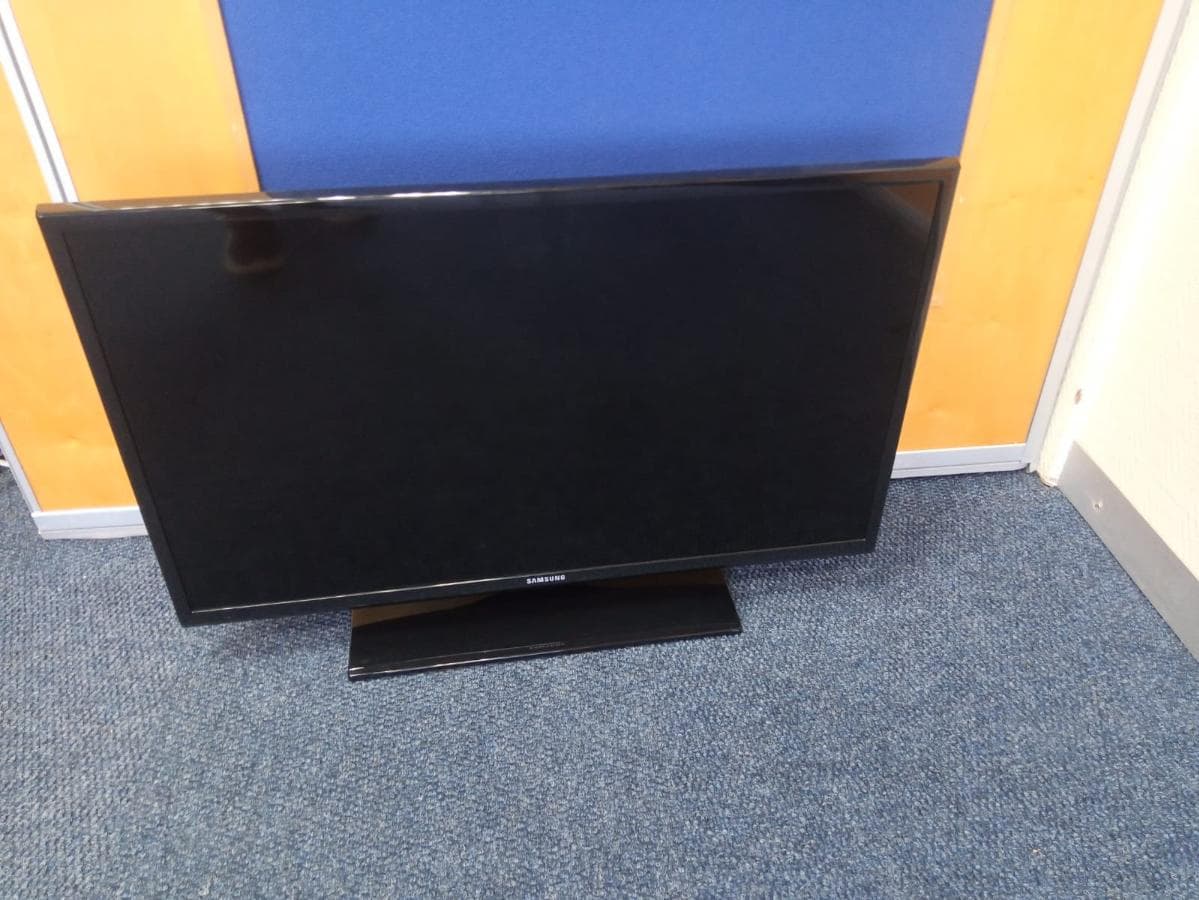 TV Led Samsung 32p · — imagem 1