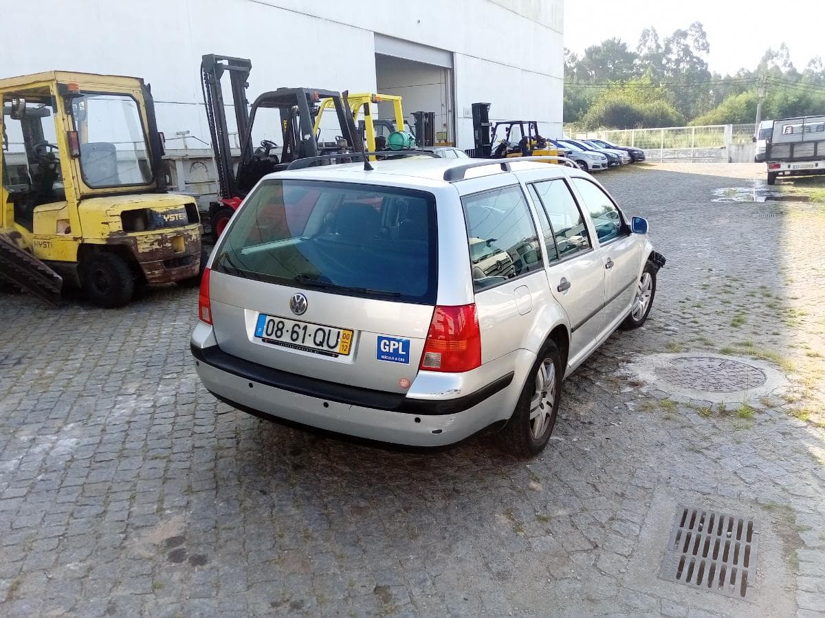 Volkswagen Golf 1.4 16V · Ano 2000 — image 4