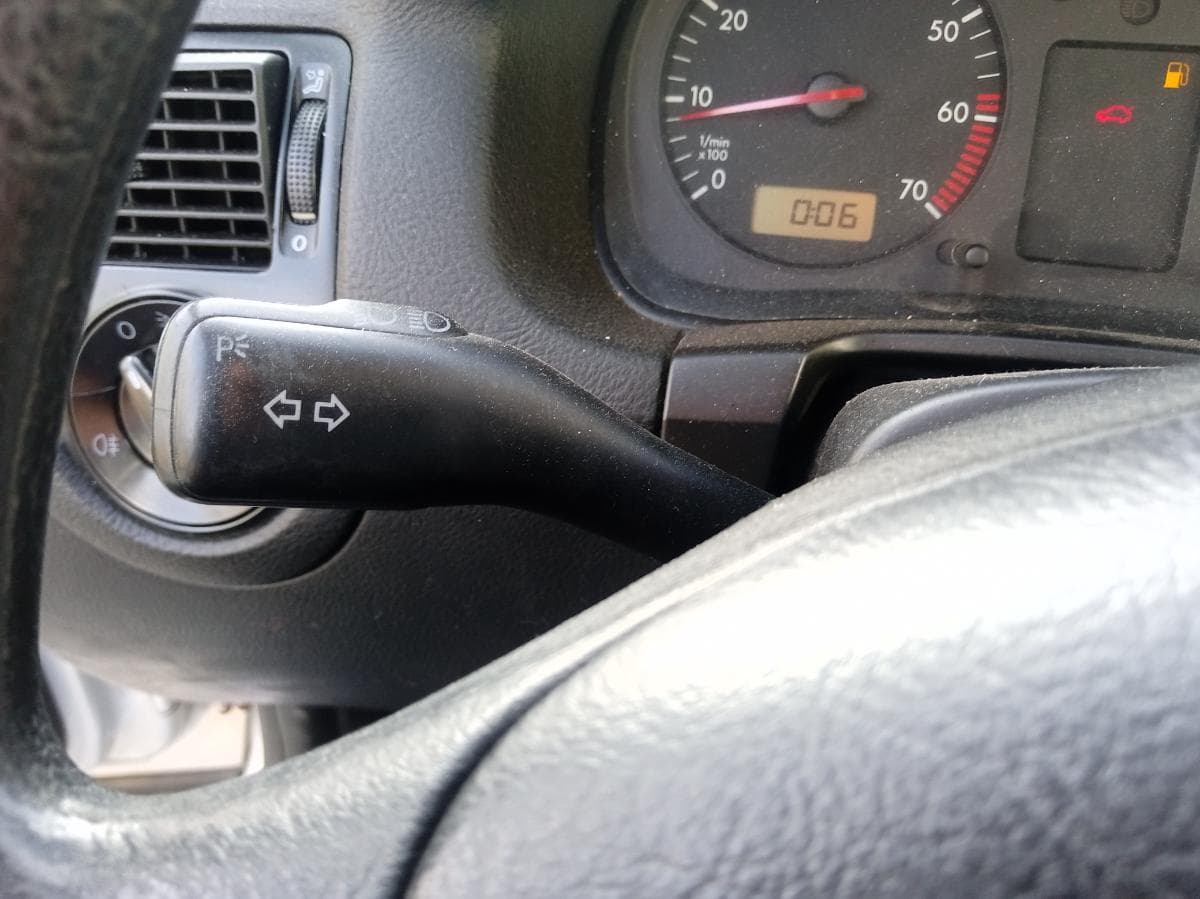 Volkswagen Golf 1.4 16V · Ano 2000 — image 23