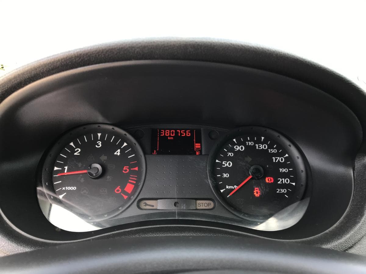 Renault Clio 1.5 DCI · Ano 2010 — imagem 21