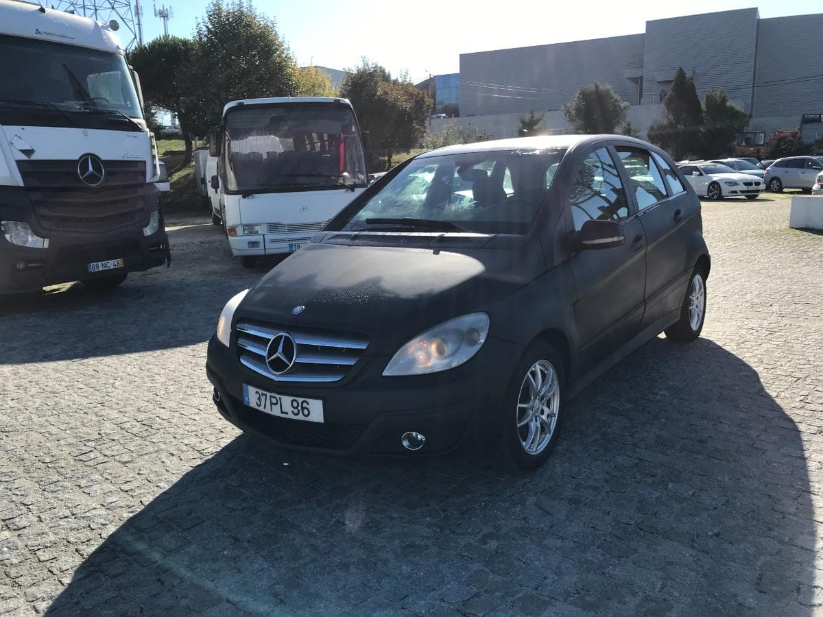 Mercedes-Benz B180 CDI · Ano 2008 — imagem 5