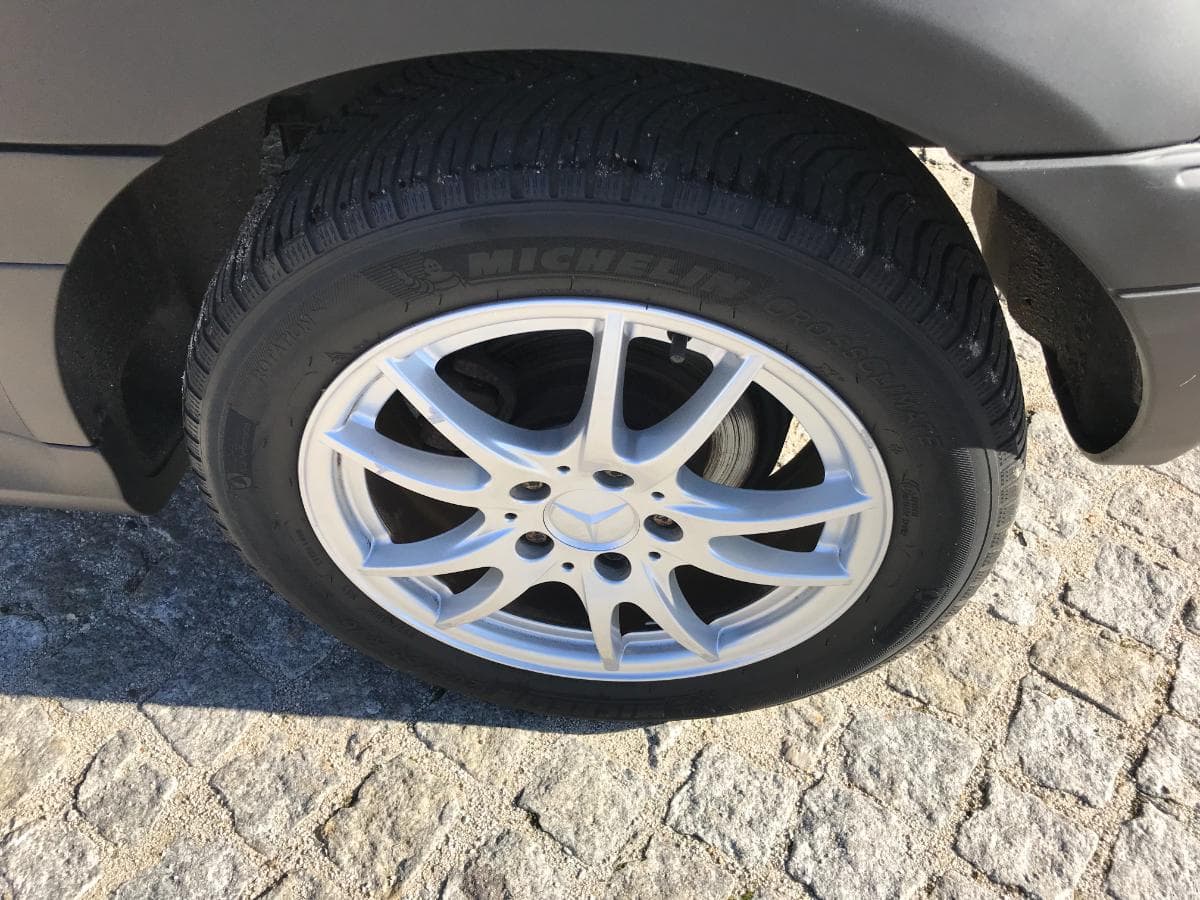Mercedes-Benz B180 CDI · Ano 2008 — imagem 13