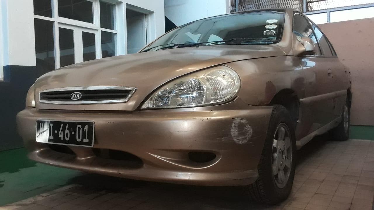 KIA RIO · — imagen 2